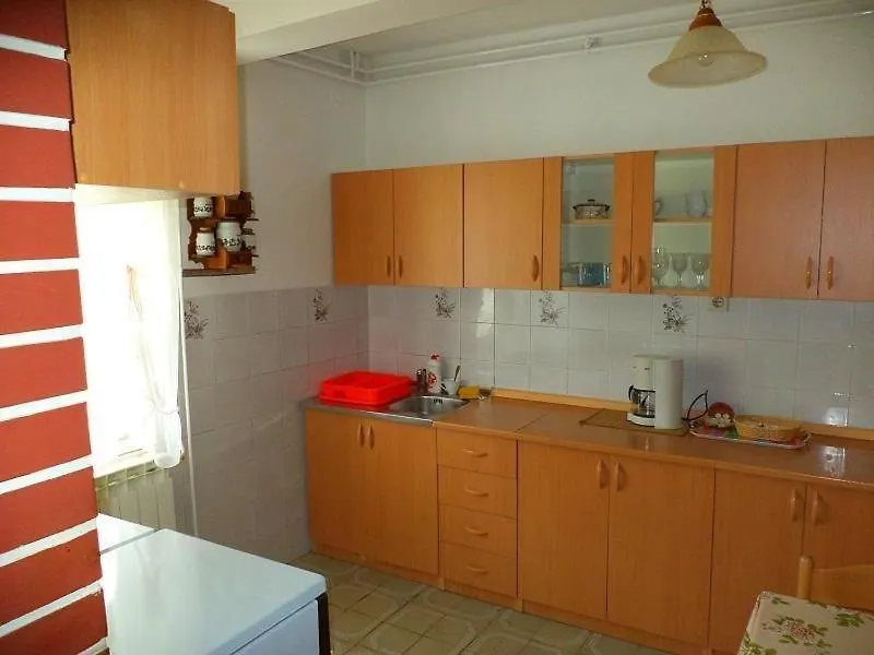 Grosse Wohnung In Kampor Mit Eigenem Balkon Rab Town