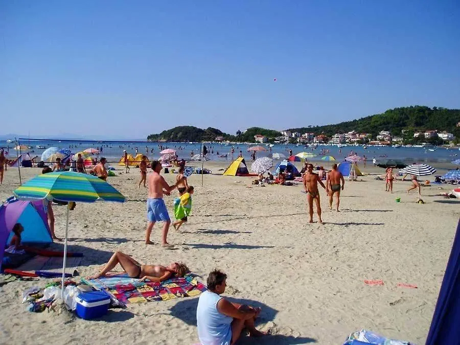 Grosse Wohnung In Kampor Mit Eigenem Balkon Rab Town Croatia