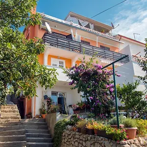 Apartment Milica, Rab Town