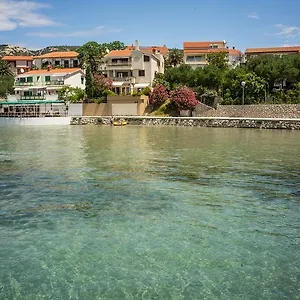Apartment Jadrana, Rab Town